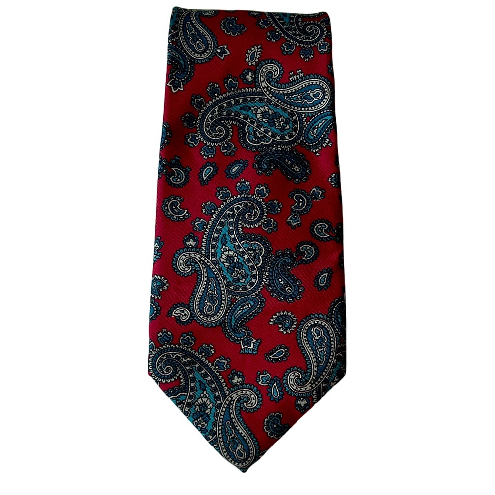 Saks Fifth Avenue Red and Blue Paisley Men’s Neck Tie 100% Silk